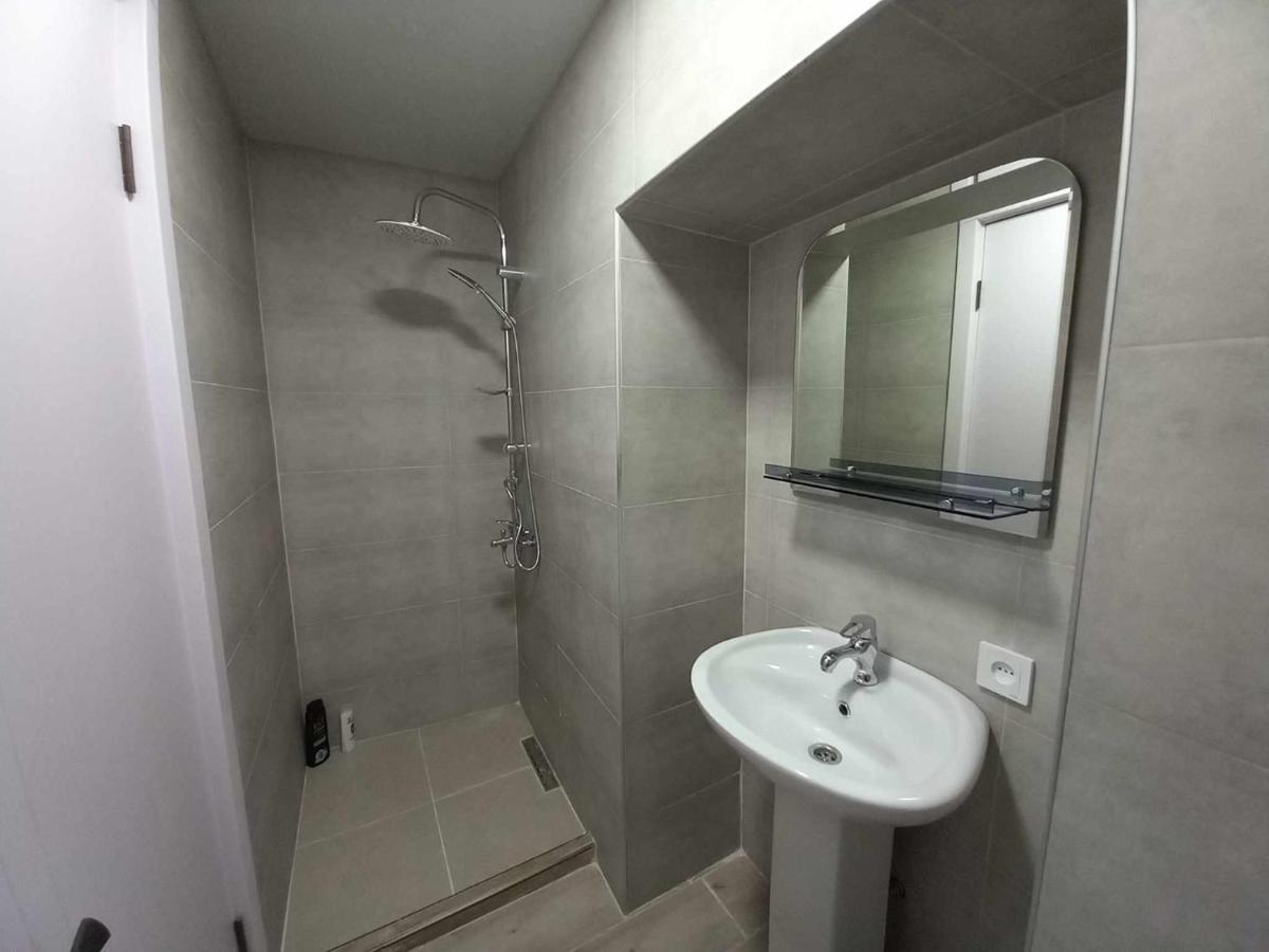 Camera Matrimoniale con Bagno Privato