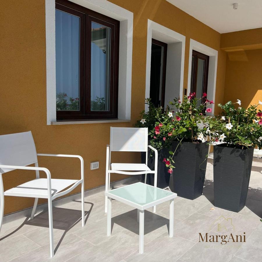 B&B Tropea - B&B MargAni Tropea - Bed and Breakfast Tropea