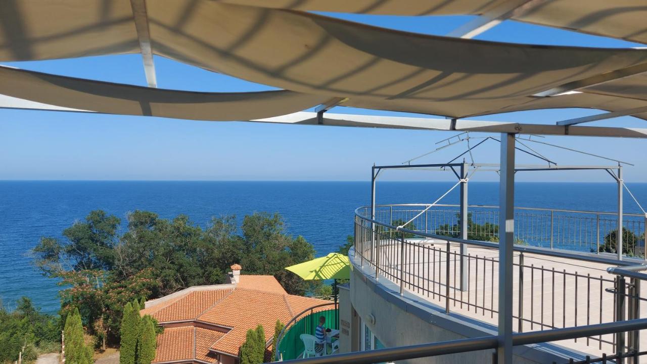 Studio with Sea View