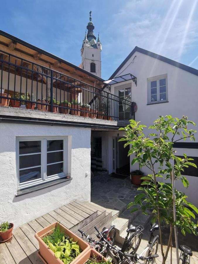 B&B Krems - kremsoase - Bed and Breakfast Krems