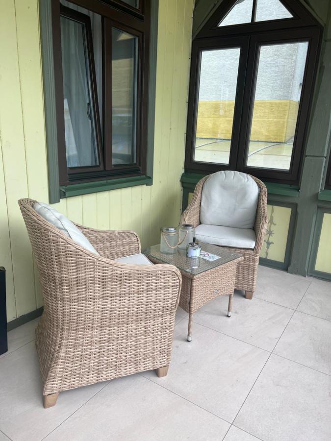Tweepersoonskamer met Terras