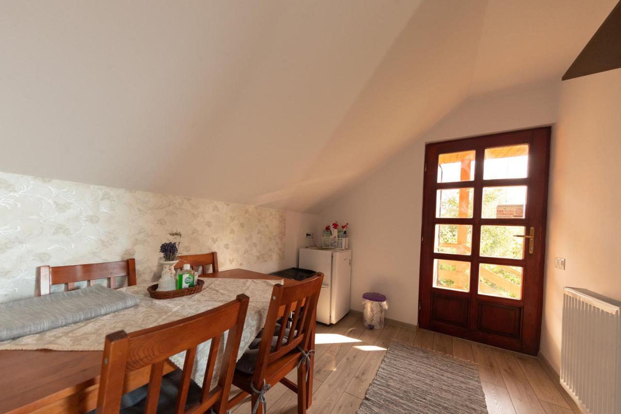 Csíkcsicsó, 699 Sillok utca - B&B