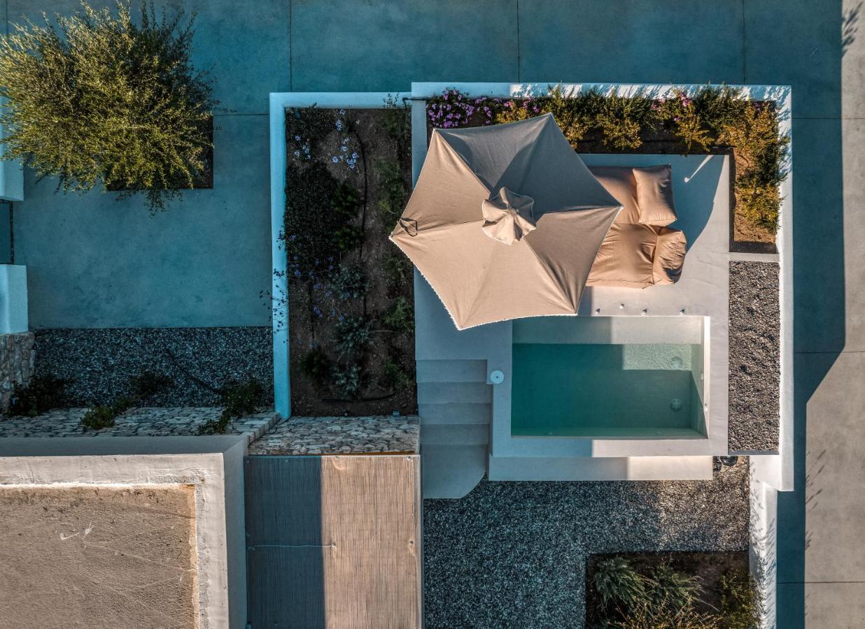 Deluxe Suite with Spa Bath