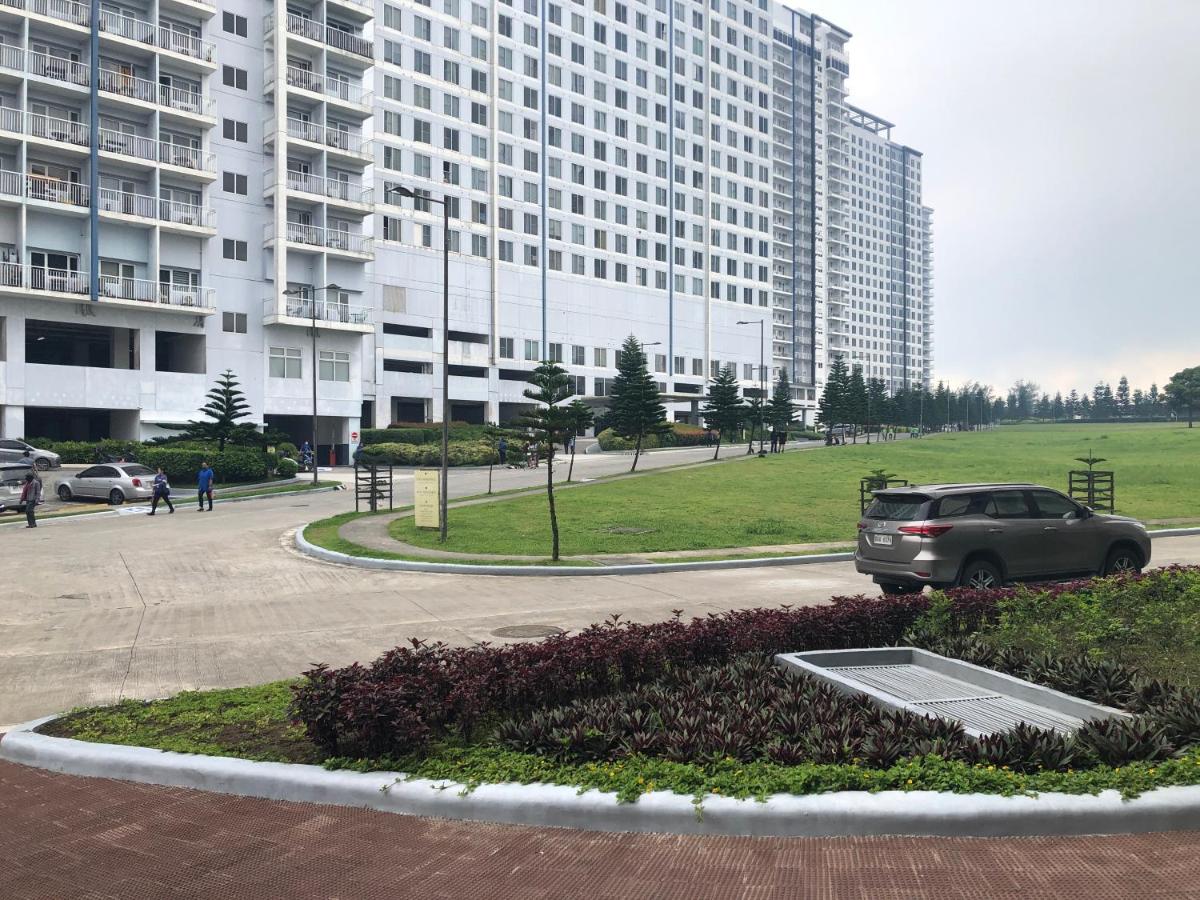 Unit 1005 Tower B Cool Suites at Wind Residences - B&B Tagaytay