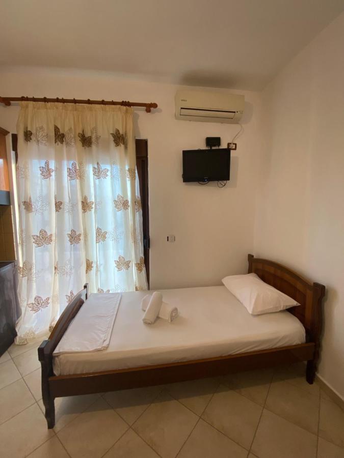 VIOLCA GUEST HOUSE - B&B Durrës