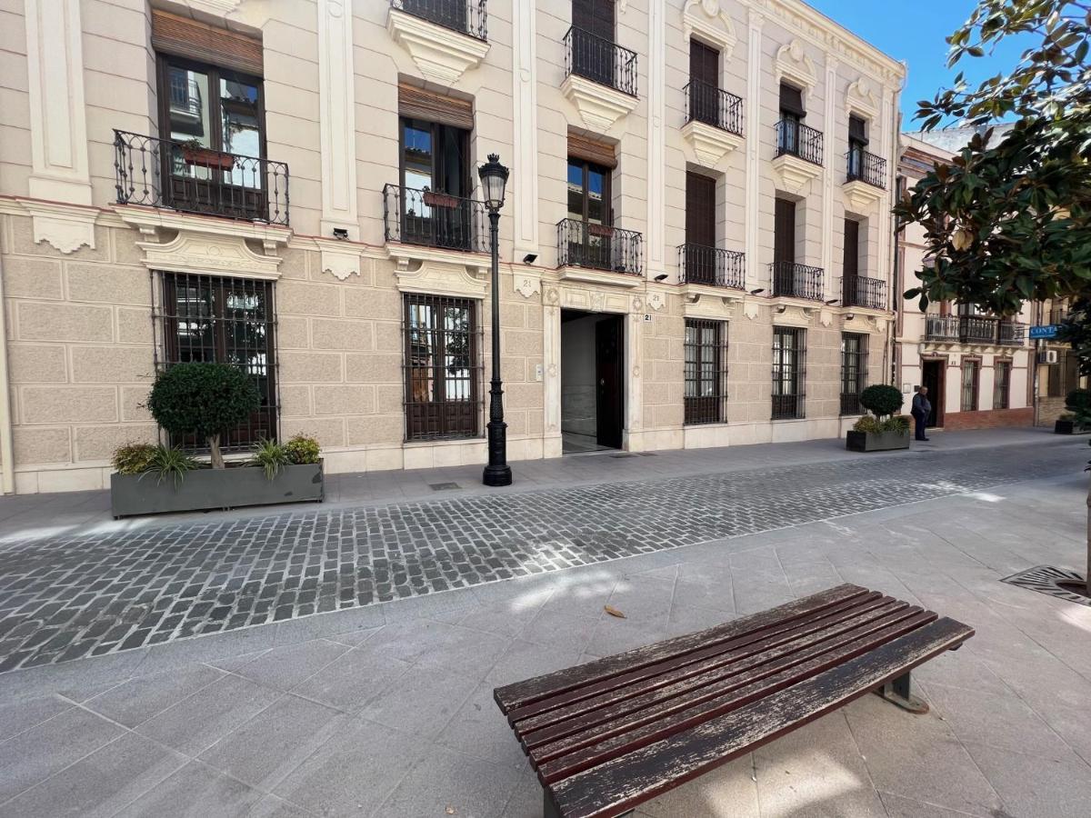 Apartment Palacio de Los Vibora Parking Gratis - B&B