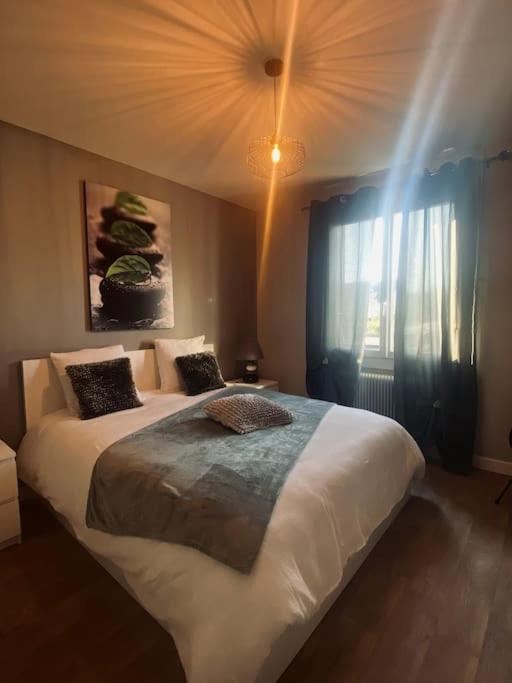 Fleur de lys, Nazelle-Négron - Ferienwohnung