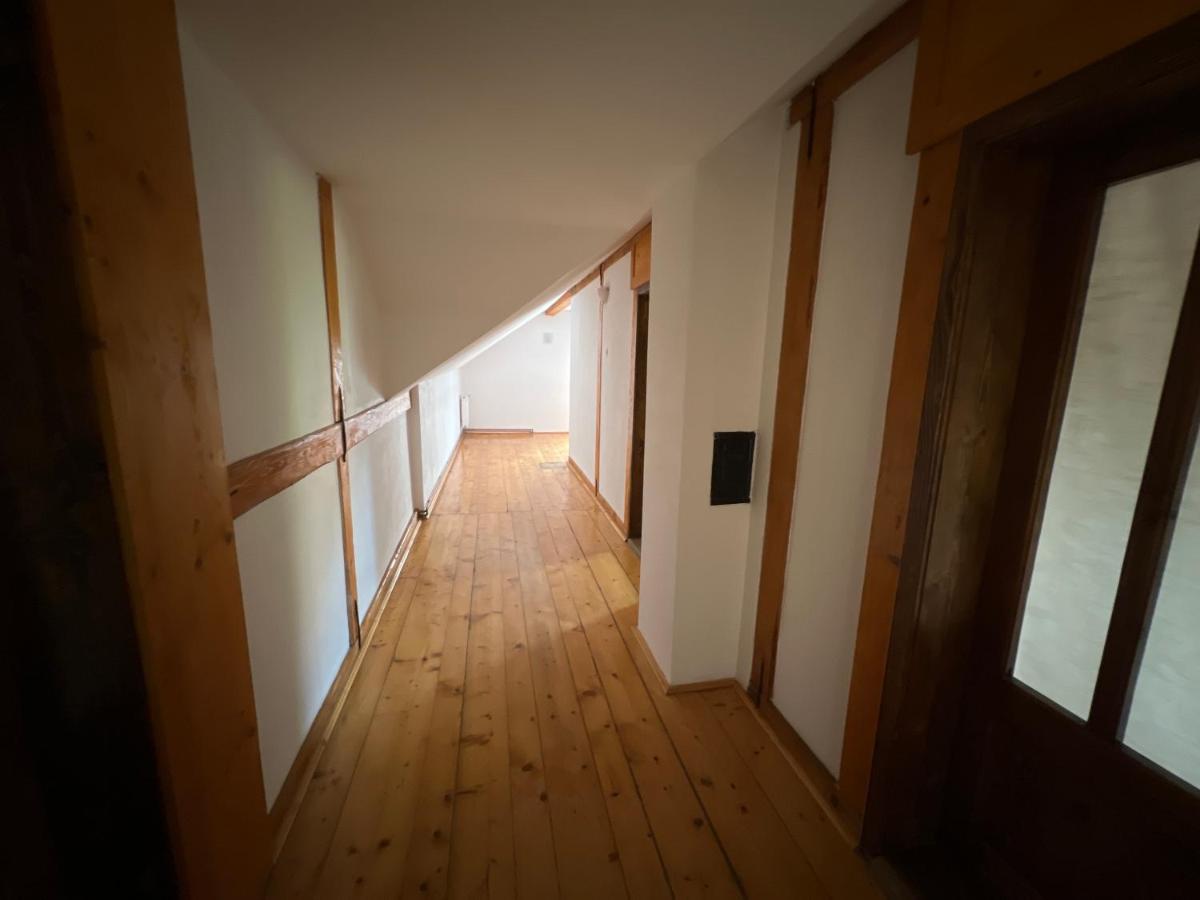 Dreibettzimmer mit eigenem Bad
