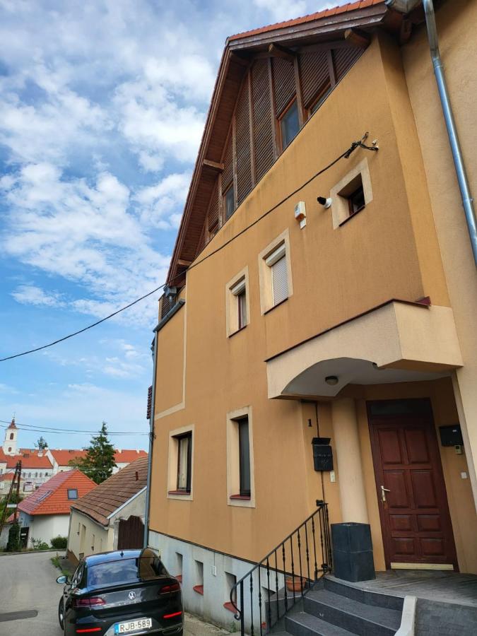 Harmat Veszprém - B&B