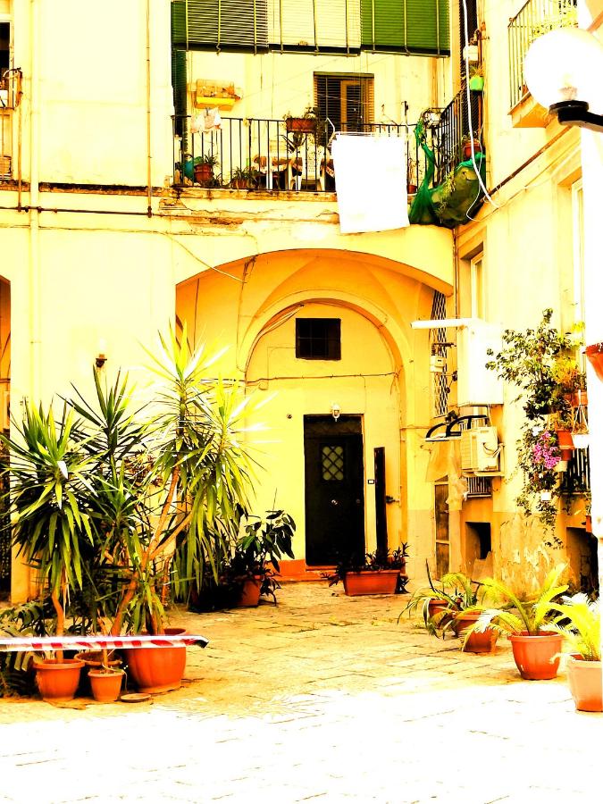 Casa dell'Antico Teatro di Neapolis nel centro storico di Napoli - B&B Napoli