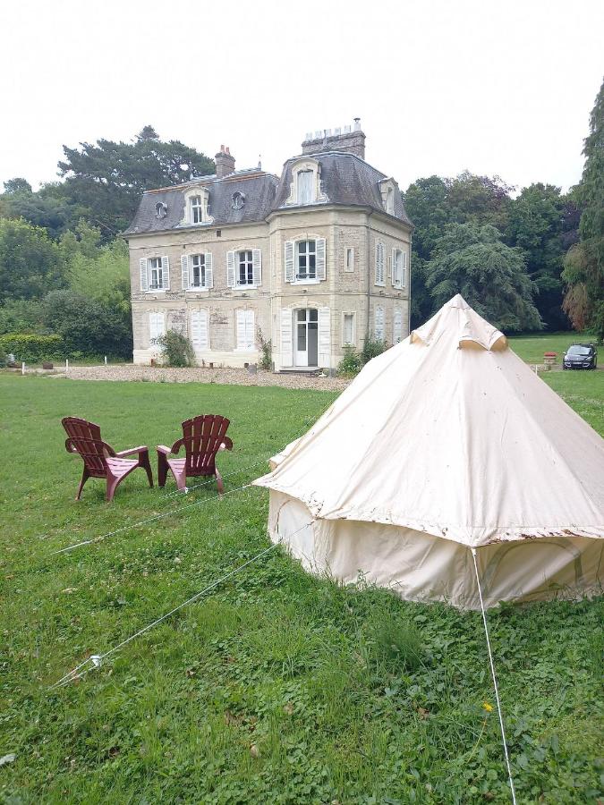 B&B Mons-Boubert - Tente au château baie de somme - Bed and Breakfast Mons-Boubert