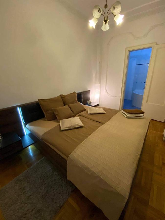 Chambre Quadruple avec Salle de Bains