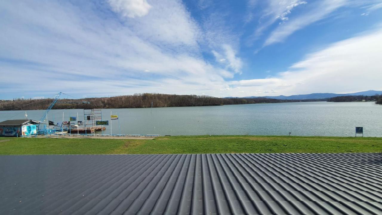 Camera Doppia con Letti Singoli con Vista Lago