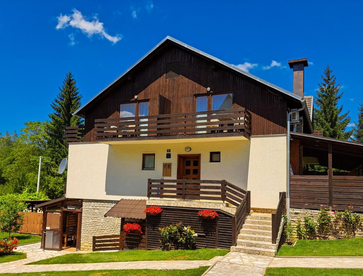 Plitvice Lower Lakes Rooms - B&B Plitvica Selo