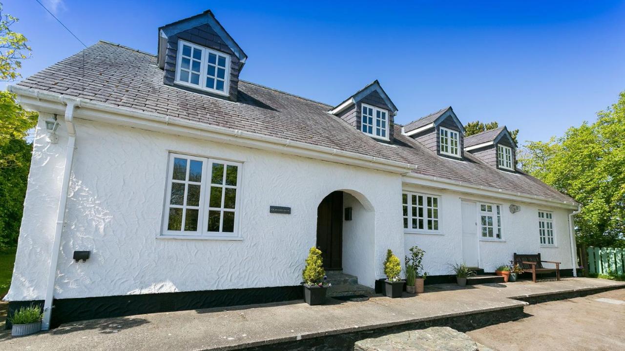 B&B Llanrhyddlad - Glan Gors Felin - Bed and Breakfast Llanrhyddlad