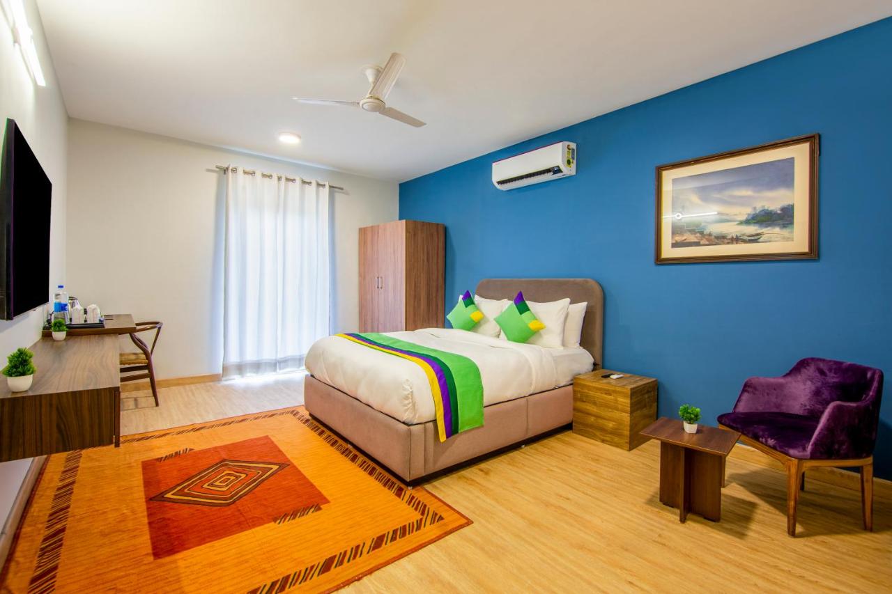 B&B Gurugram - Treebo Trend Jass Hospitality Services - Sec 53 - Bed and Breakfast Gurugram