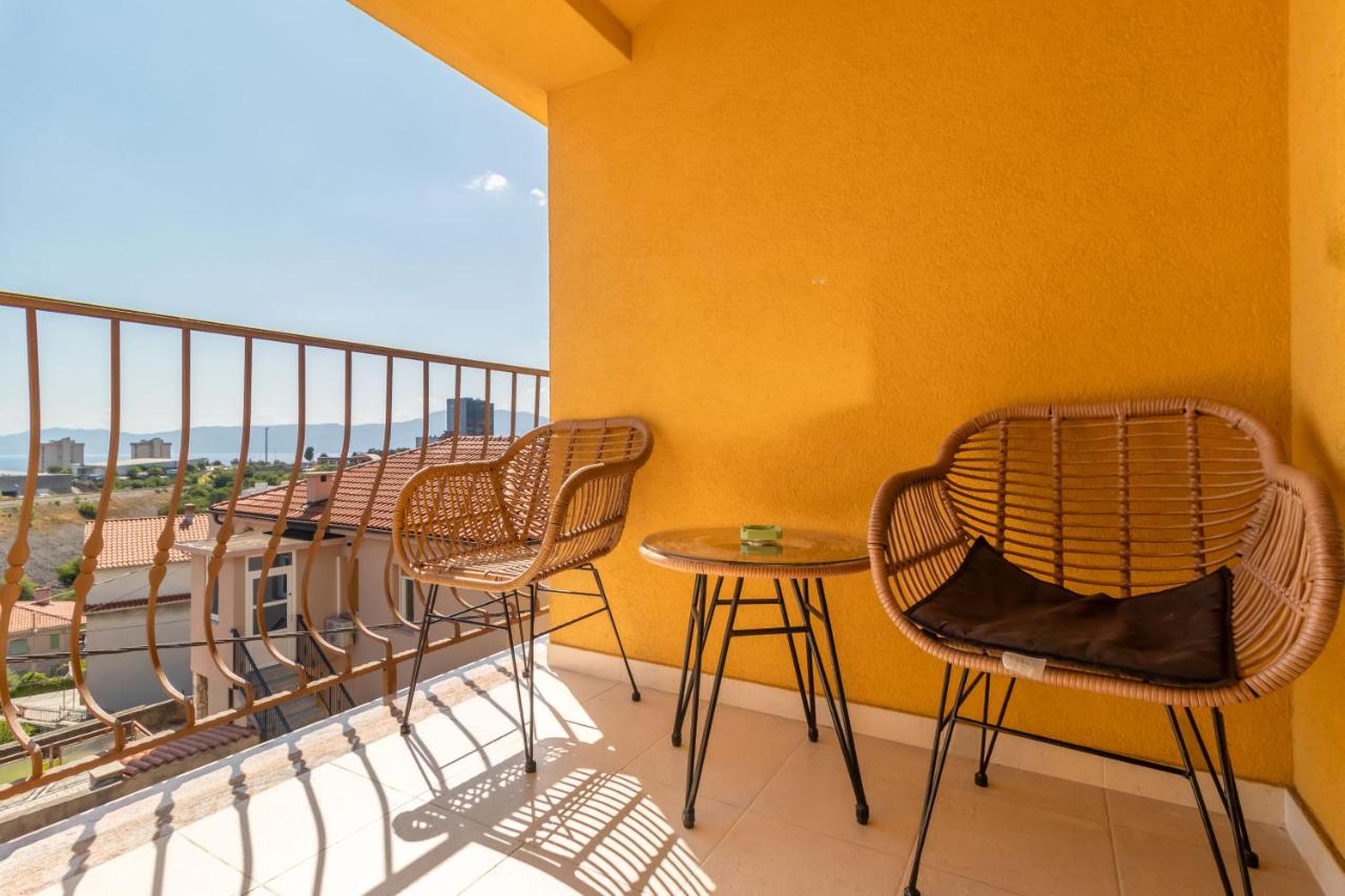 Adastra apartments with private parking and floor heating - B&B