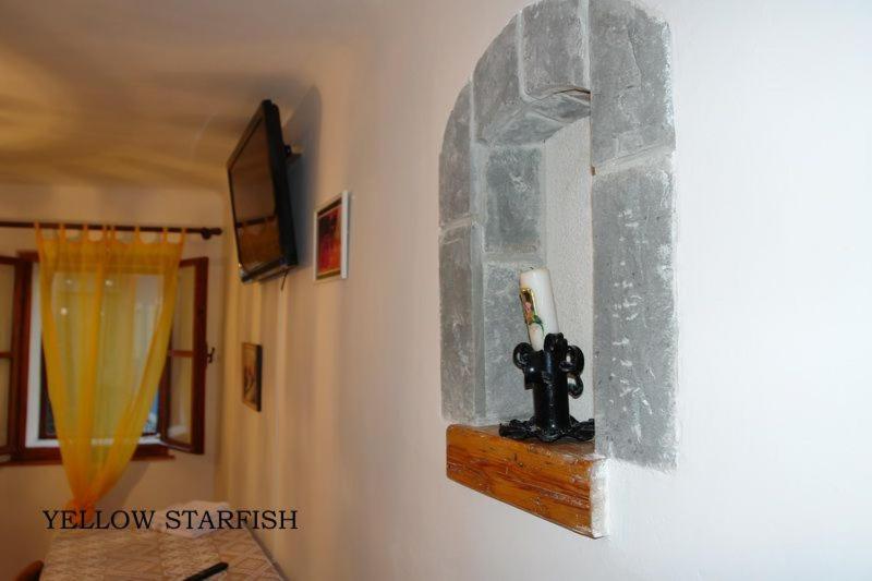 Double or Twin Room with Partial Sea View