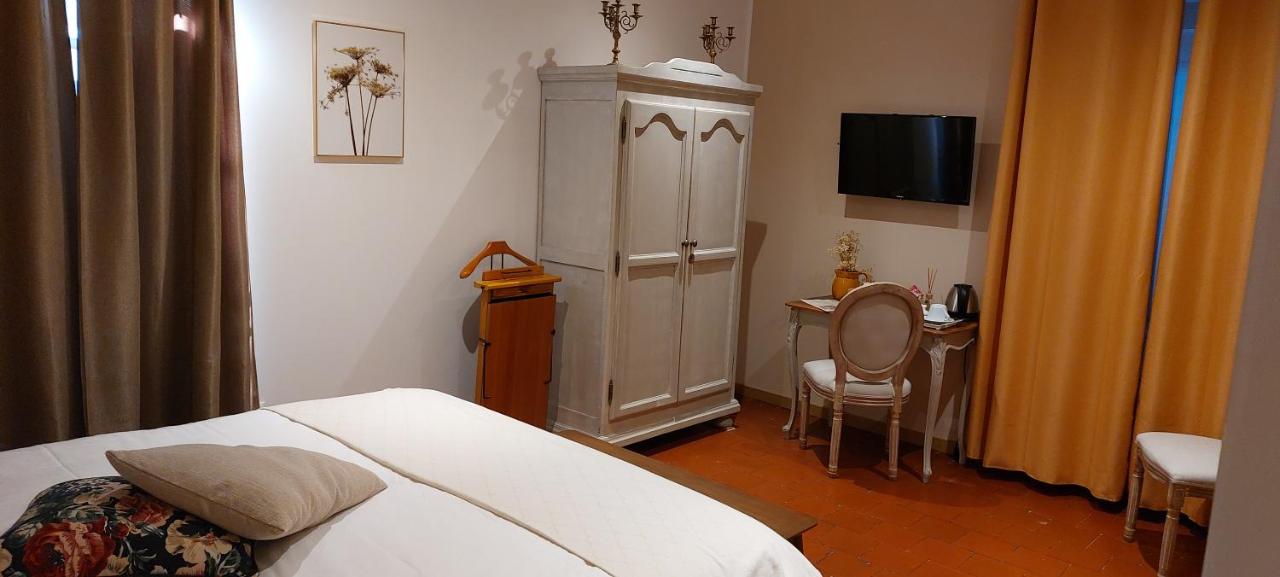 Kamer met Queensize Bed
