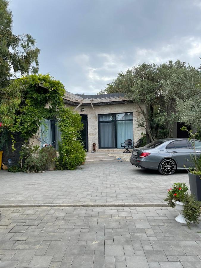 Baku White Villa - B&B