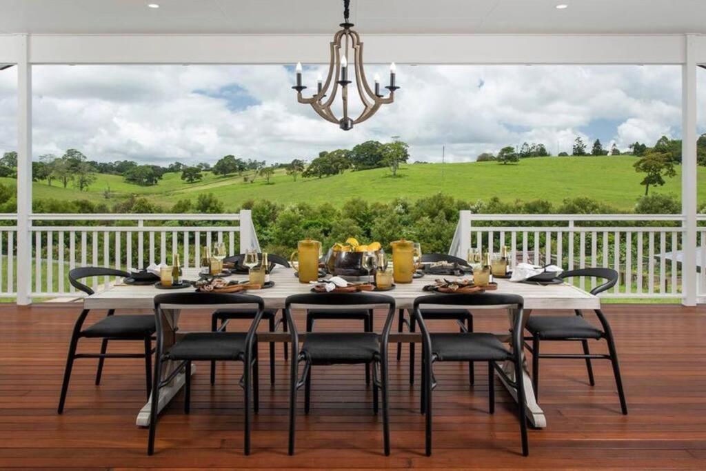 B&B Maleny - The Easton Maleny - Hamptons Countryside Retreat - Bed and Breakfast Maleny