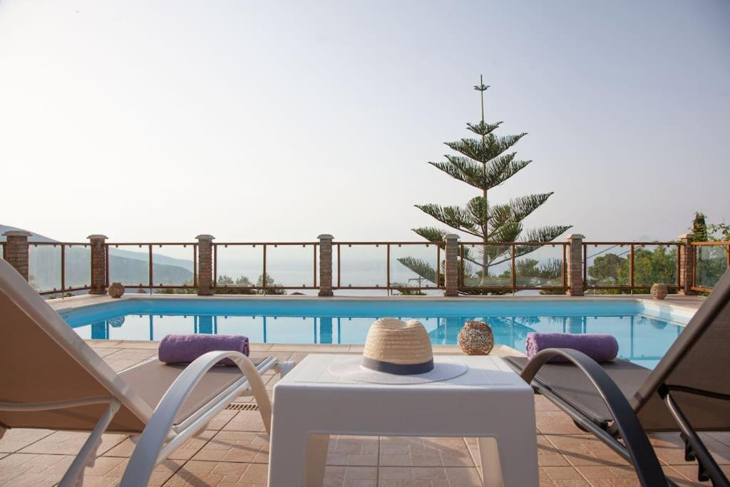 Aurelia Villa Kefalonia - B&B