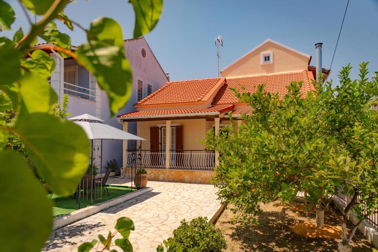 Four Seasons Vacation House - B&B