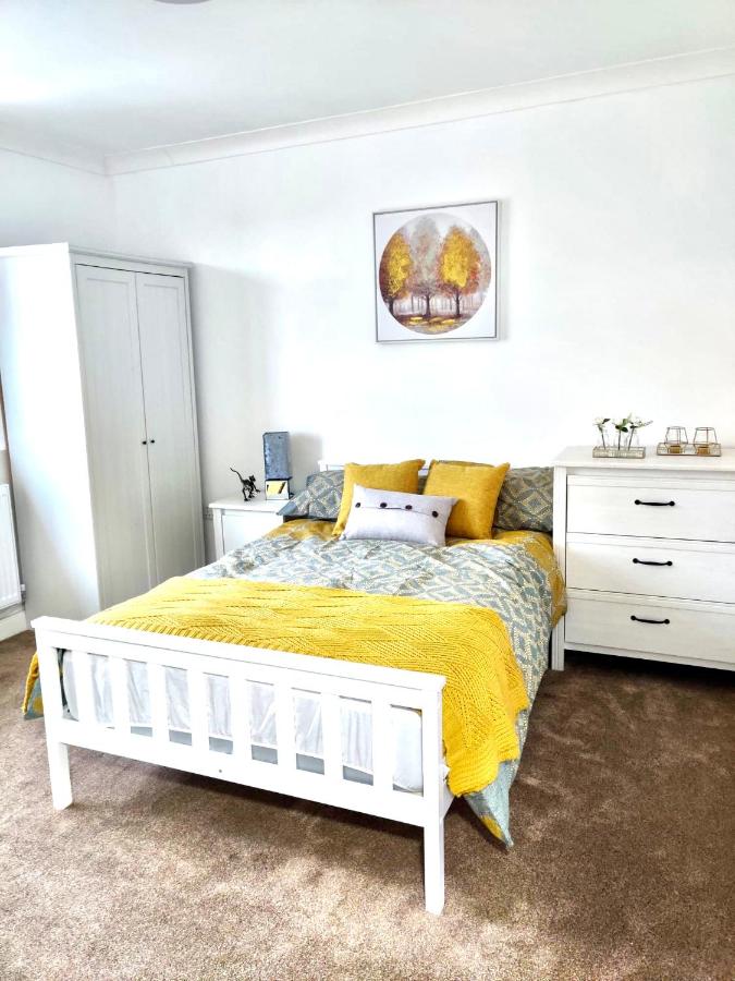 B&B Nottingham - Studio 22 Lower Road Beeston - Bed and Breakfast Nottingham