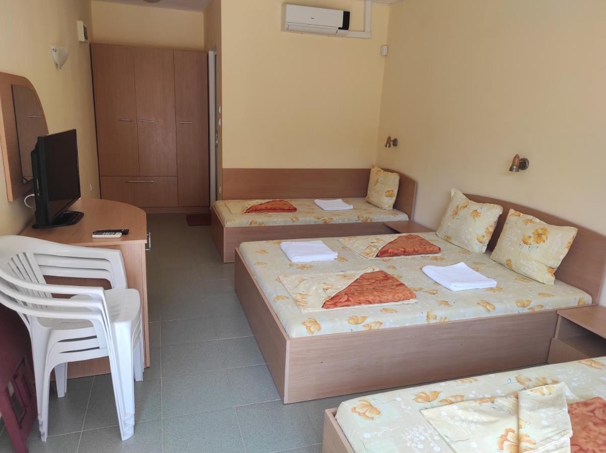 Camera Quadrupla con Bagno Privato 