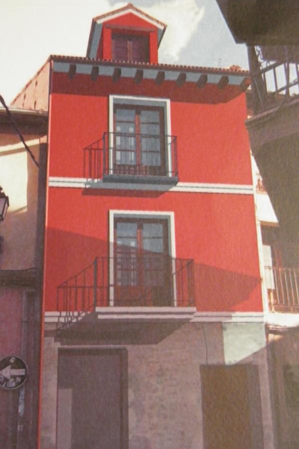 Apartamentos Turísticos Peñafiel - B&B