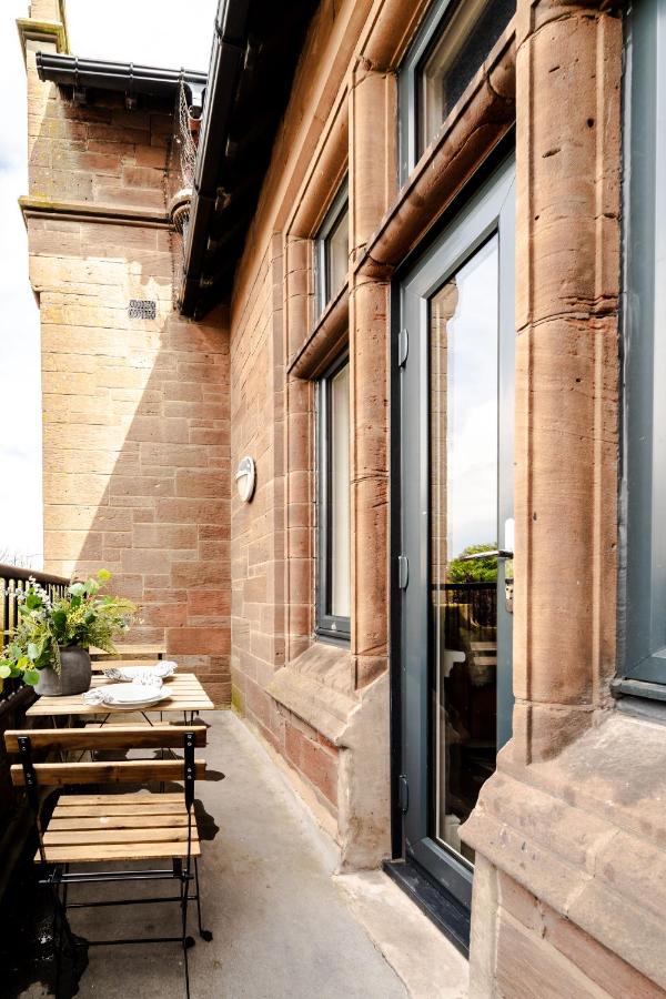 2 The Quadrant Luxury Apartments - Hoylake - Chambres d’hôtes