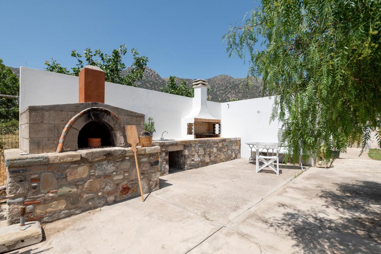Einalia Holiday Homes by the Beach - Ferienwohnung