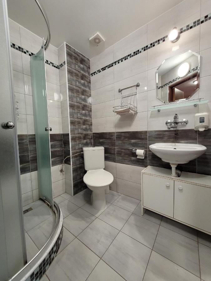 Classic Quadruple Room