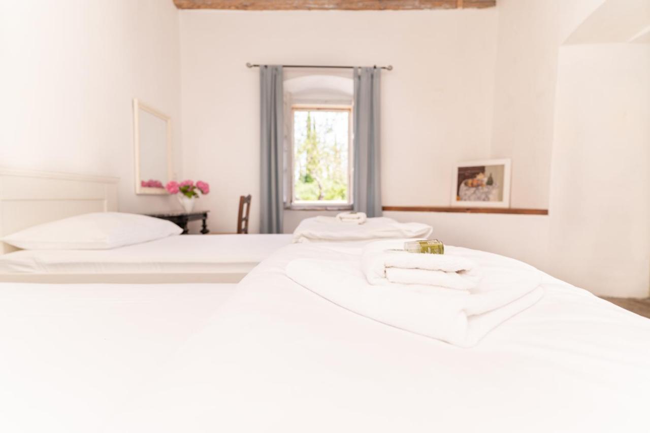 Large Double or Twin Room