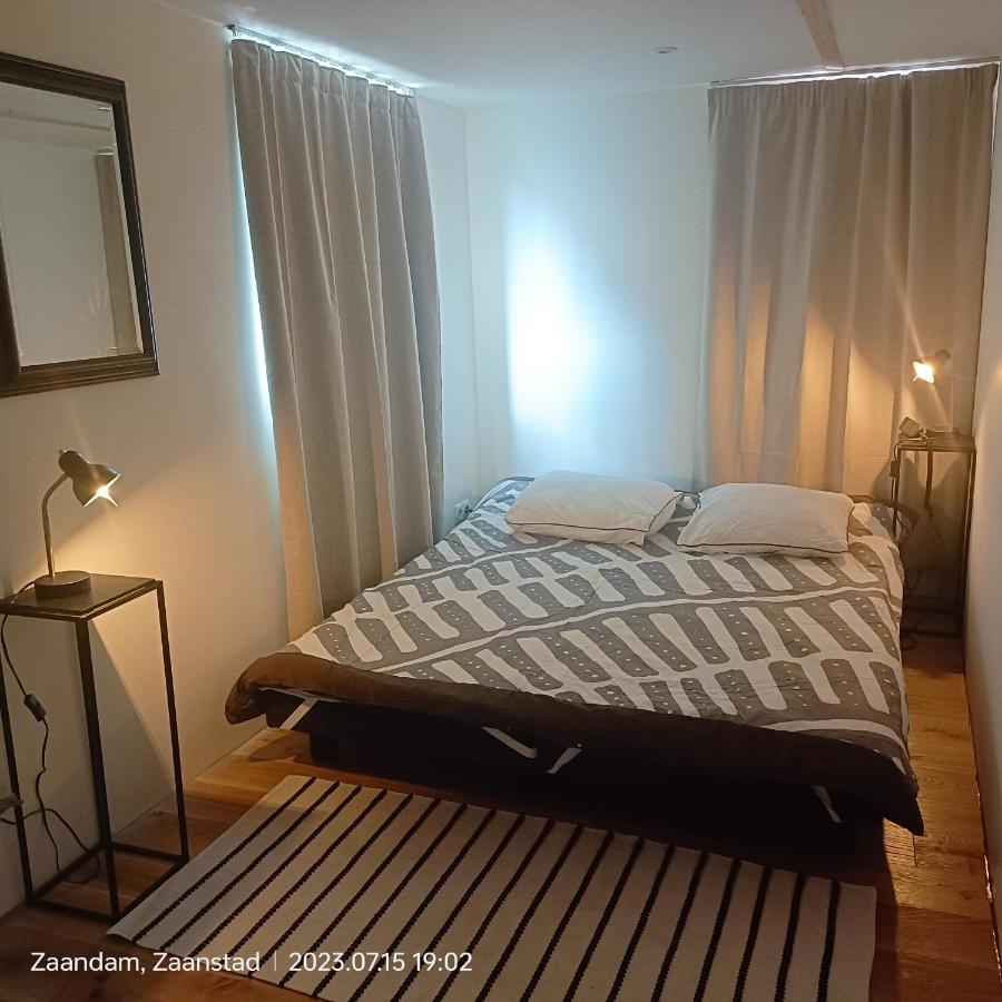B&B Zaandam - Double room in private home - Bed and Breakfast Zaandam