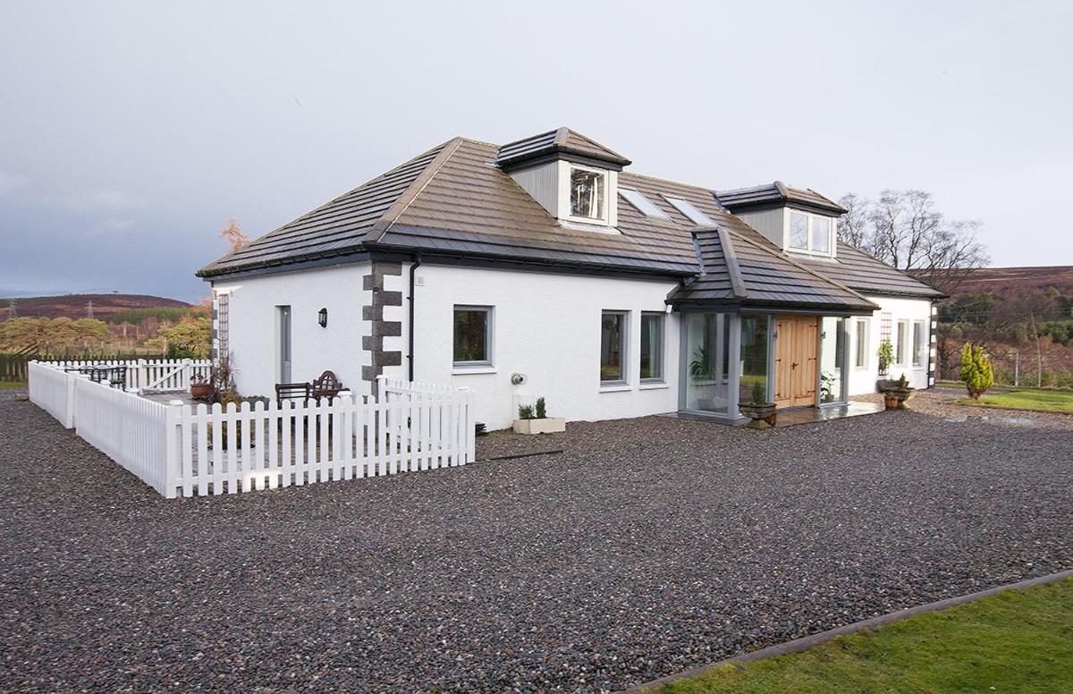 Highland Holiday Cottages - Ferienwohnung Newtonmore
