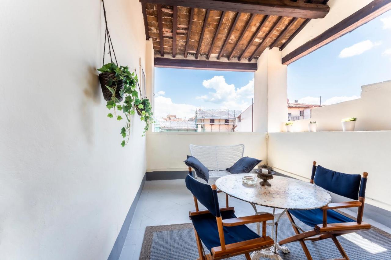 La Loggia Loves Apartment - Ferienwohnung Florenz