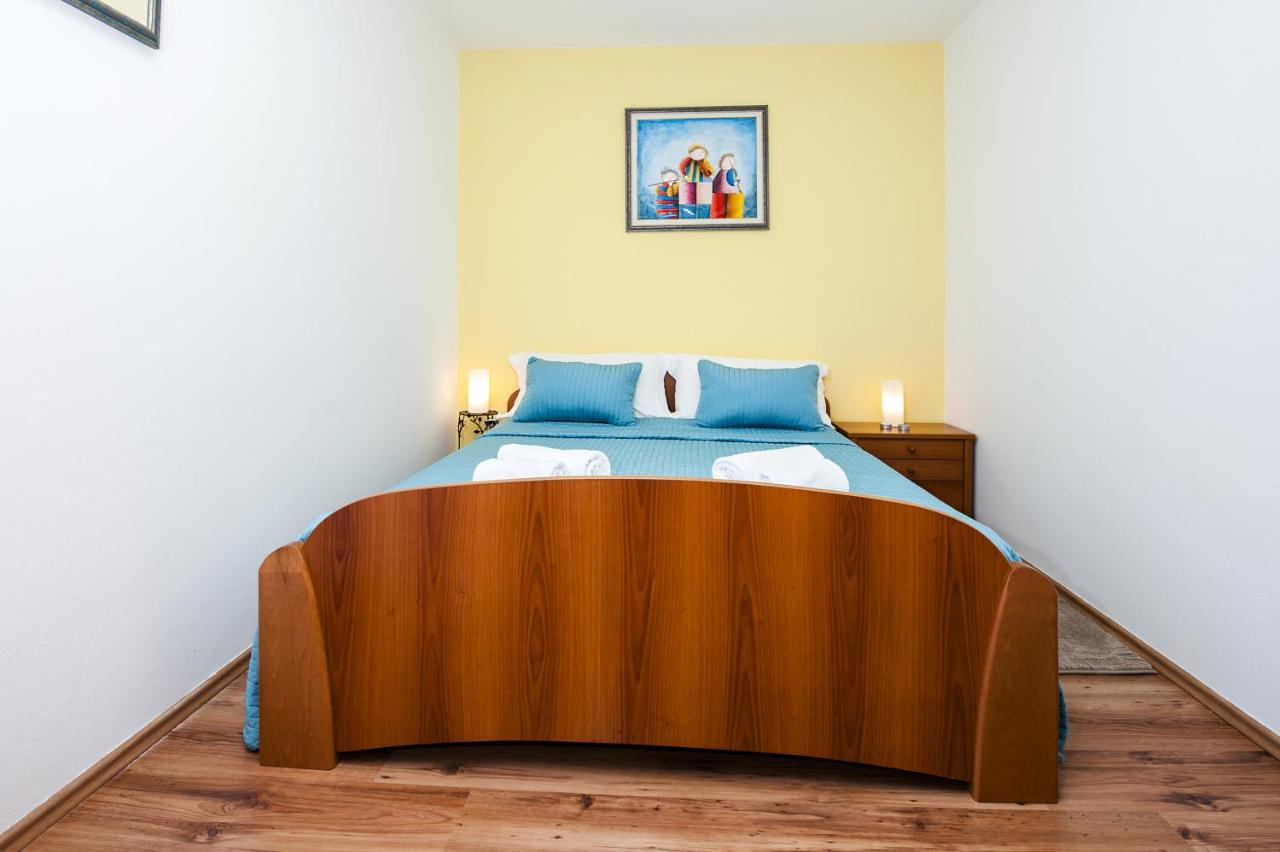 Apartment mit 1 Schlafzimmer (3 Erwachsene)