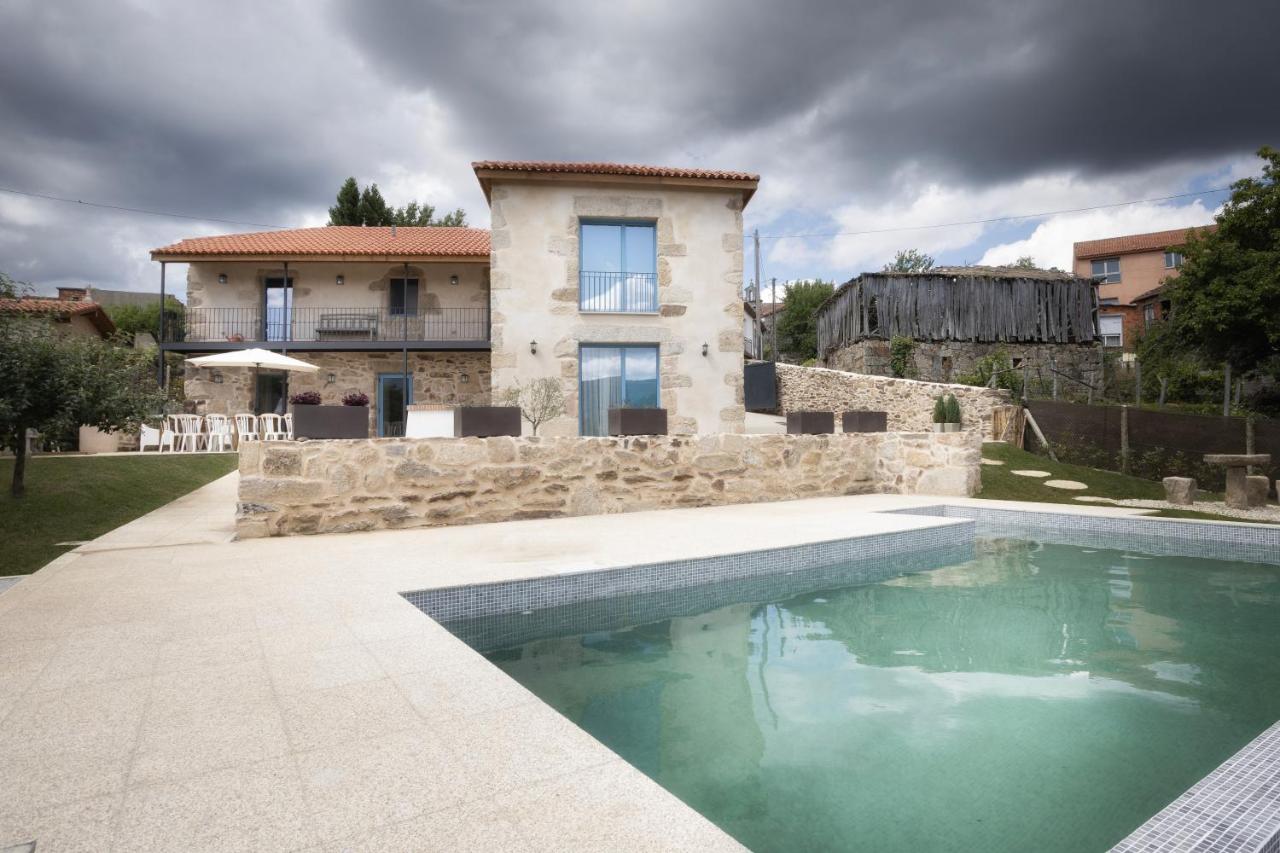 A Casa da Fonte Azul - B&B Ourense