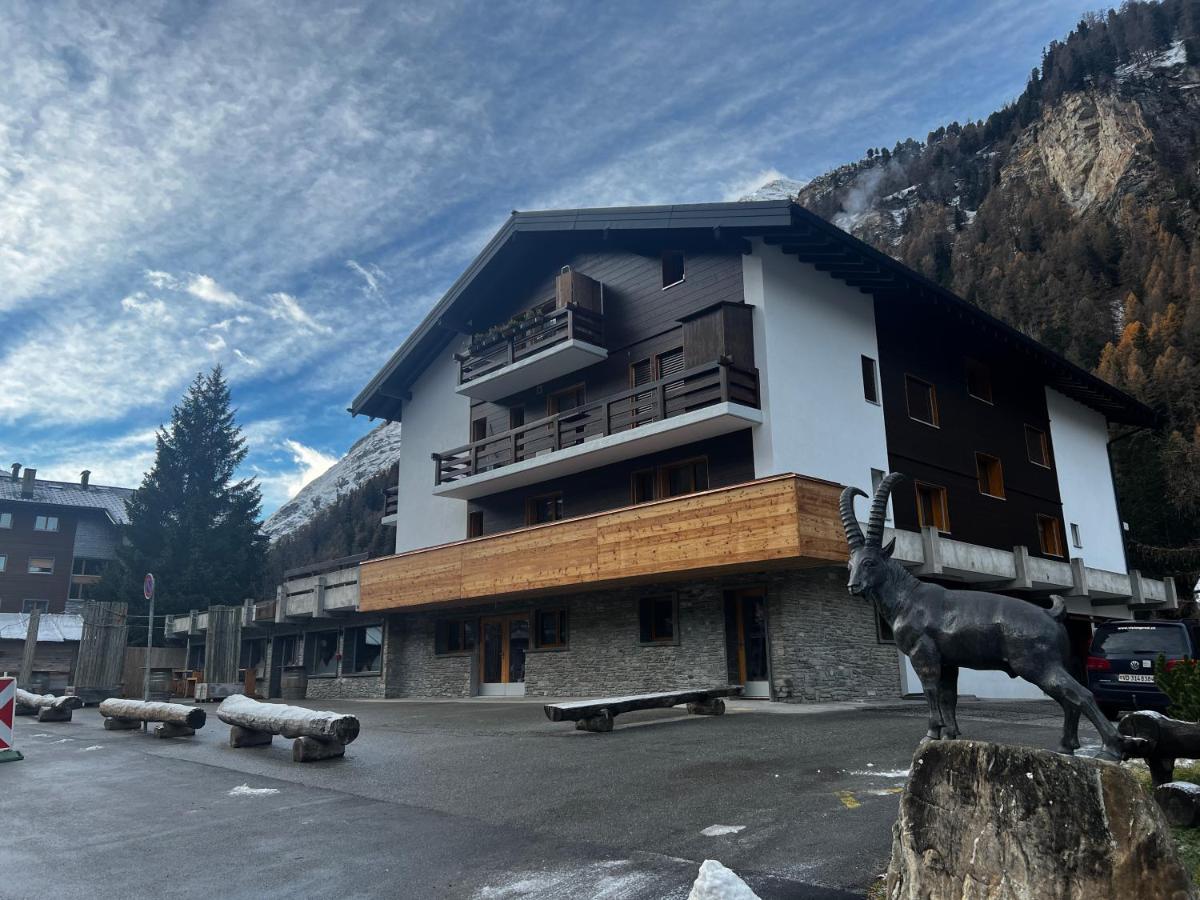 Zinal à 80m des remontées mécaniques - Bed and Breakfast Zinal