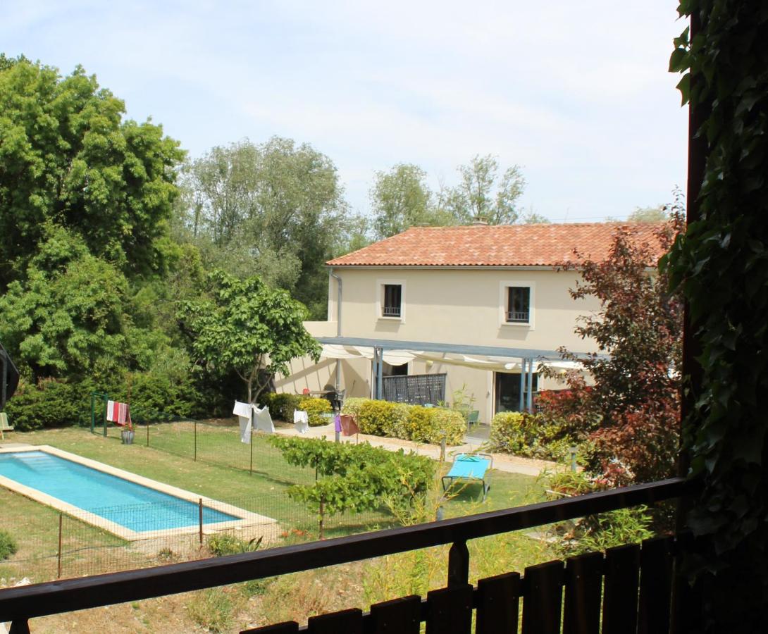 2 bedroom home with shared pool in lovely market town of Olonzac in wine region - Chambres d'hôtes Olonzac