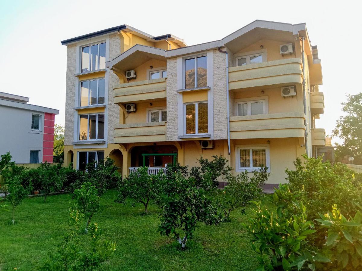Apartments Old Olive - Ferienwohnung