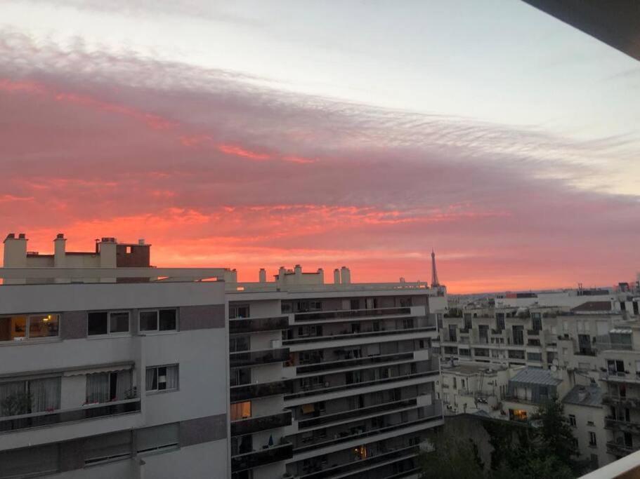 Nice loft with romantic view over the Eiffel tower - B&B París