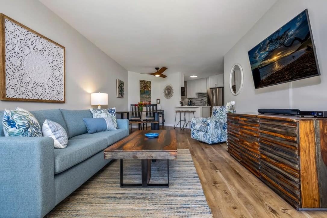 Modern and Relaxing Oceanfront Vistas - B&B Kīhei