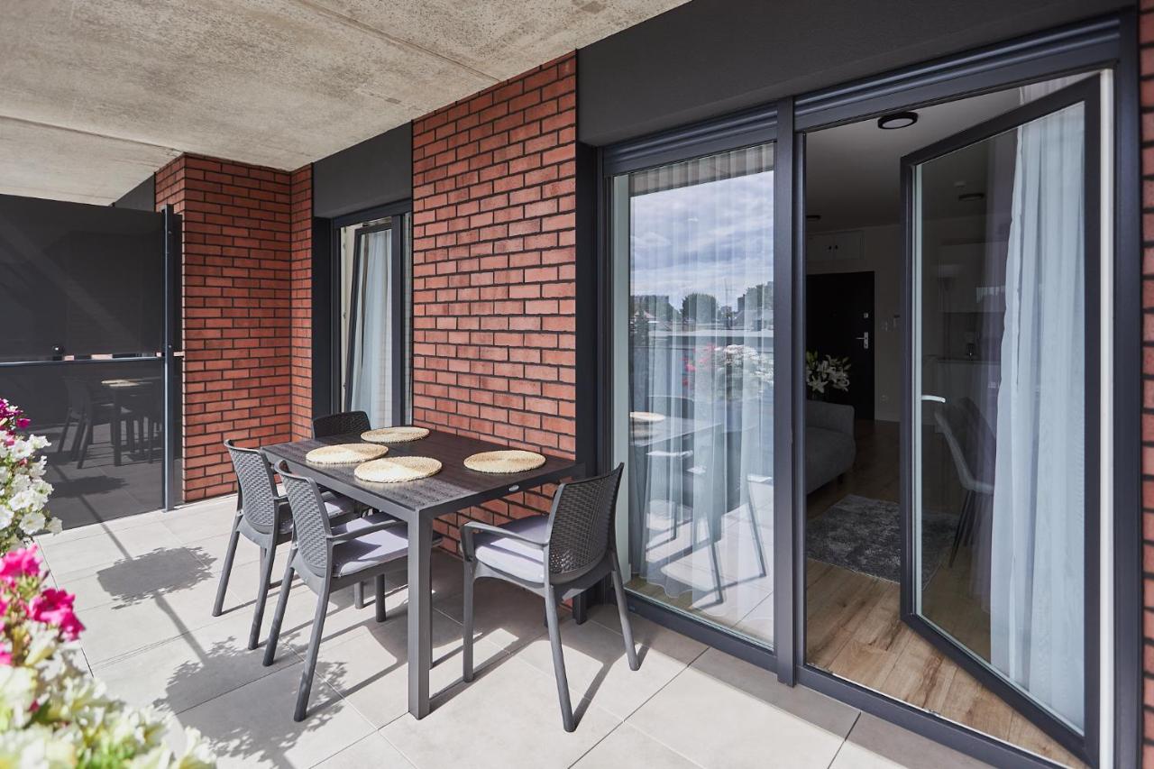 Pelikan Apartments - Parking w cenie - Parkplatz inklusive - B&B