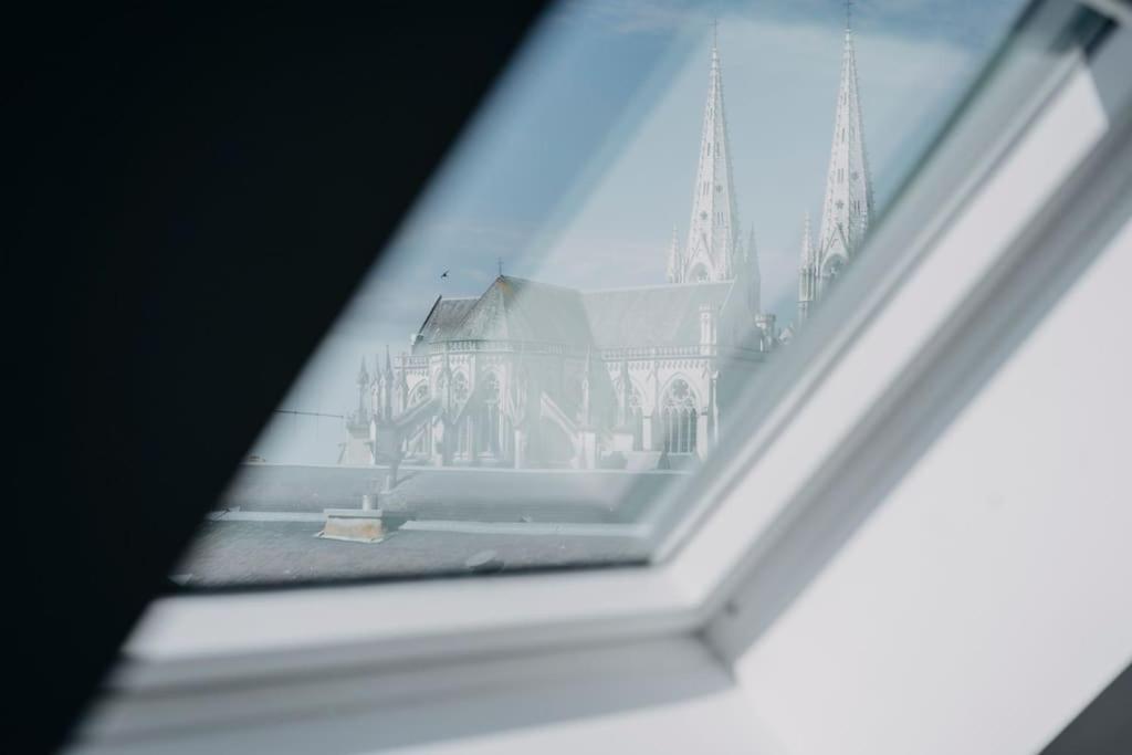 Coeur de ville #H3 - WIFI et NETFLIX - Lave linge - Logement partagé - Chambre privée - Chambres d’hôtes