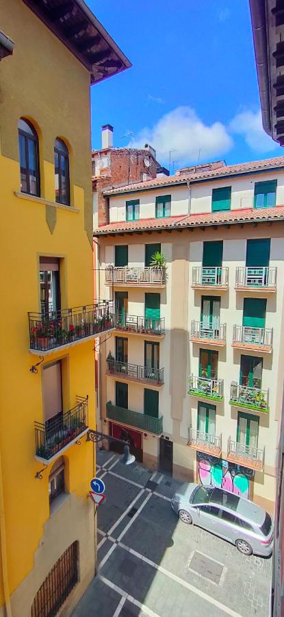 Casa Tejería. Apartamento Casco Histórico Pamplona - B&B Pamplona