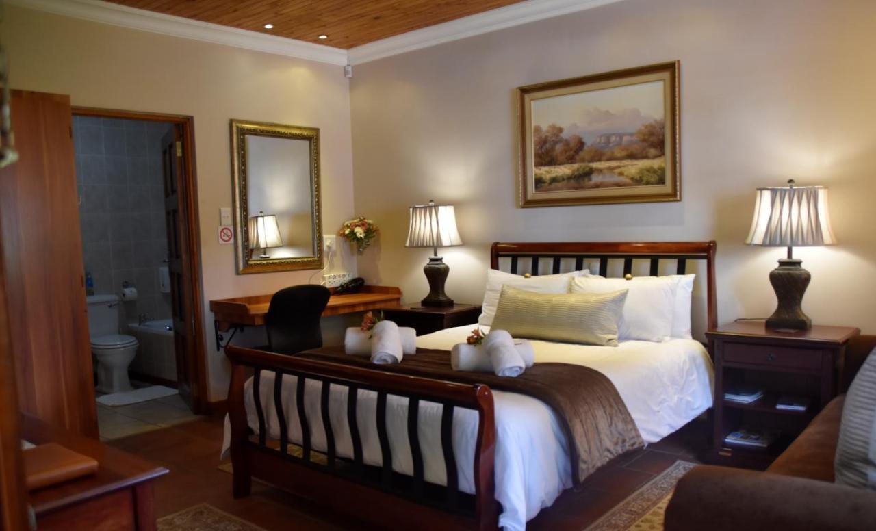 B&B Middelburg - LUXURY ROOM @ 4 STAR GUEST HOUSE - Bed and Breakfast Middelburg