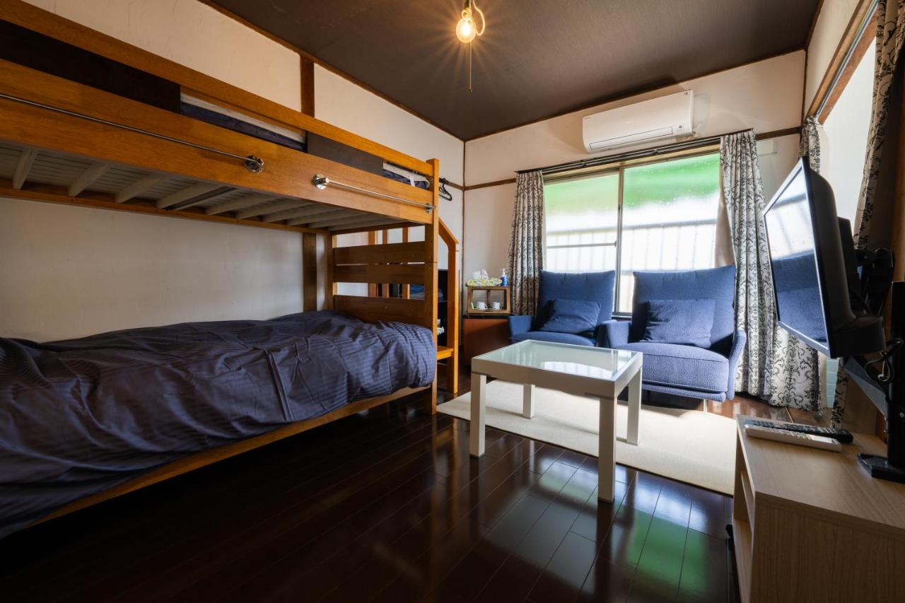 B&B Onomichi - Bed&Cafe Onzo オンゾー - Bed and Breakfast Onomichi
