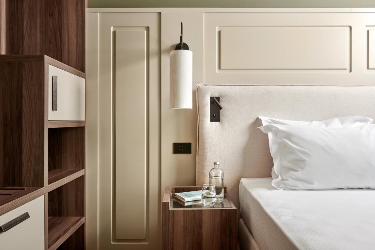 Two-Bedroom Suite with Terrace and Sea View
